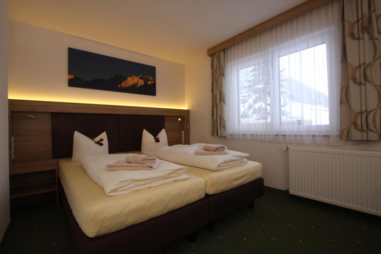 Laerchenheim Apartments Ischgl Exterior photo